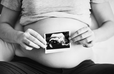 ニューヨークで初めての妊娠。 妊娠期間中の様々な体や心の不調を抱えて仕事に通った日々（妊娠中期篇）。