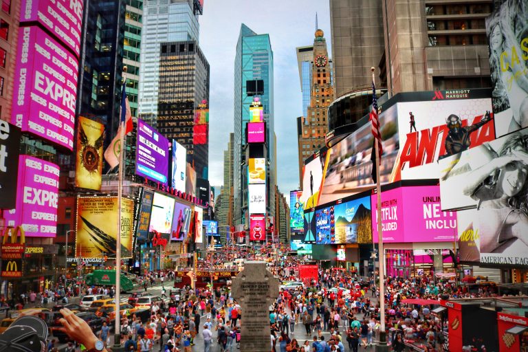 タイムズ スクエアの歩行者天国が10周年 New York Picks ニューヨークピックス